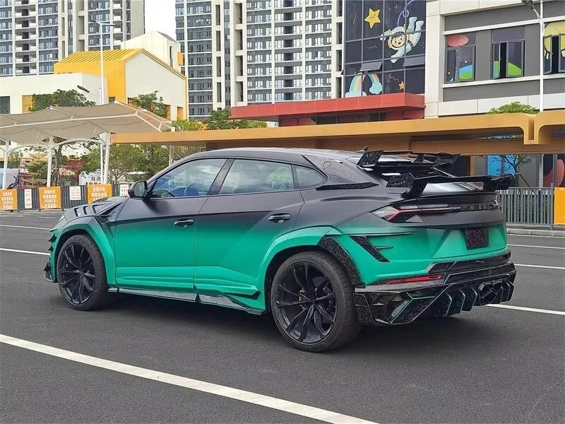 MSY Style Dry Carbon Fiber Body Kit Rear Spoiler Rear Wing for Lambo URUS S 2022